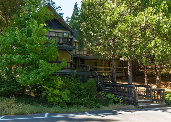 Mountain Retreat Resort